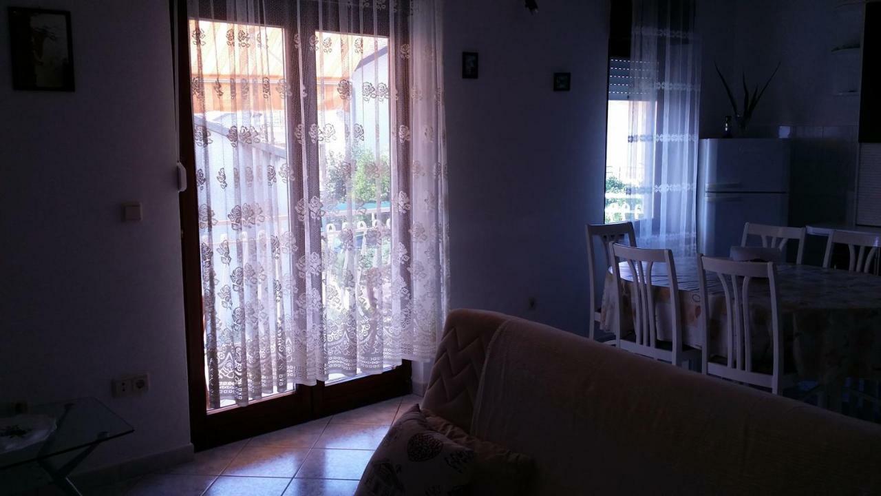 Apartment Maca